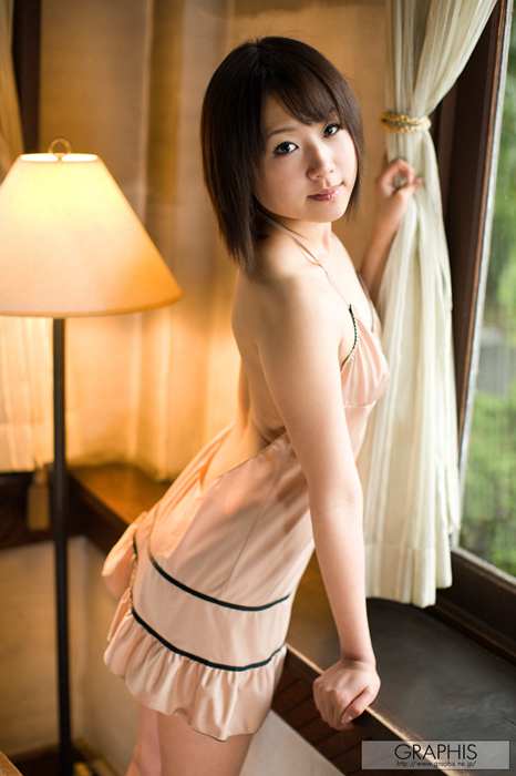 Graphis套图ID0810 2011-07-29 [Graphis Gals] Kokoro Kawai - [Momojiri]